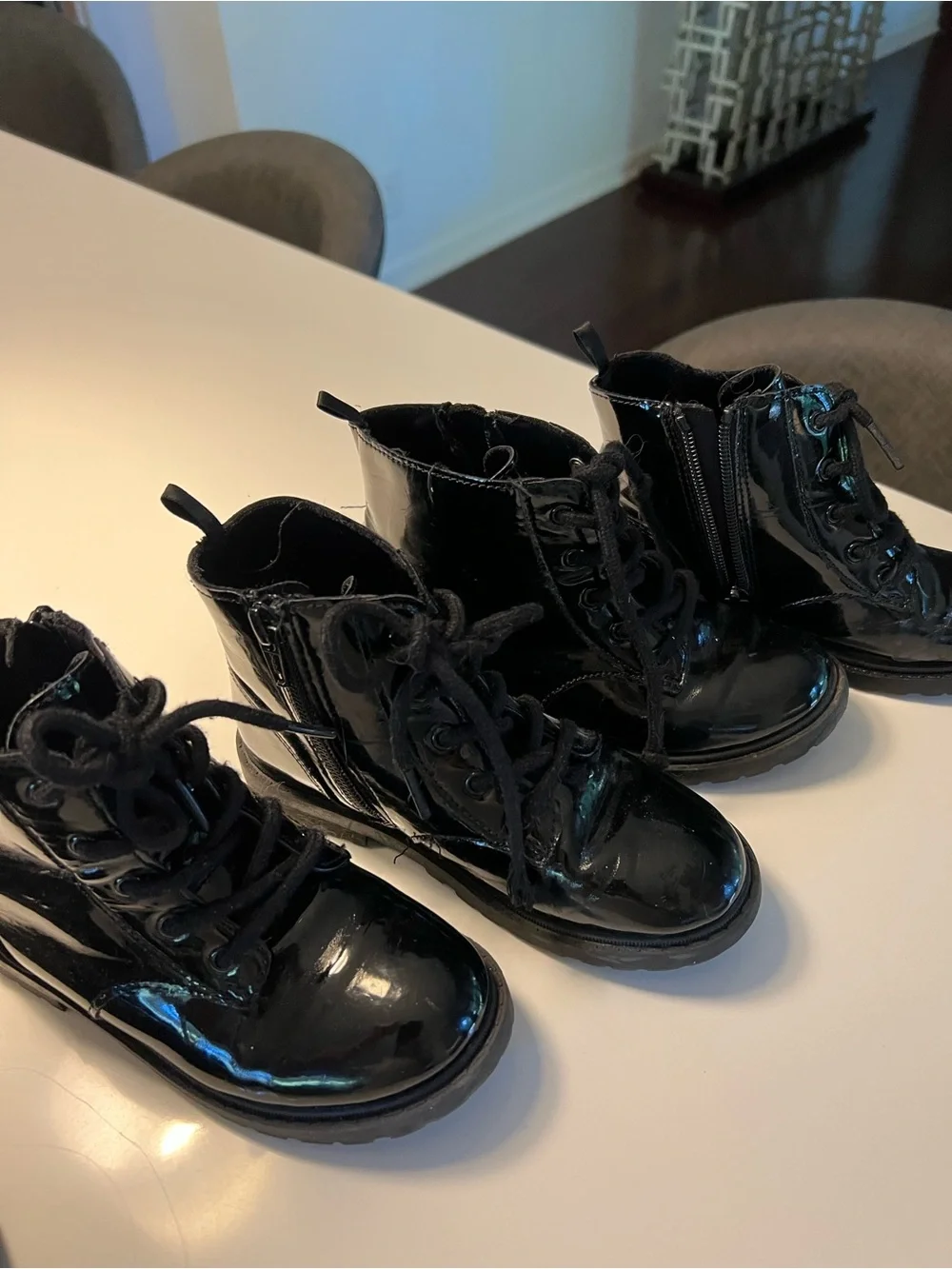Cat & Jack Girls Black Glitter Lace-Up Combat Boots